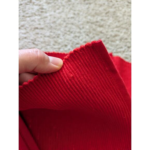 4 NWT Threshold Placemat Machine Washable 14X19in Cotton Red Metallic Christmas - Picture 8 of 9